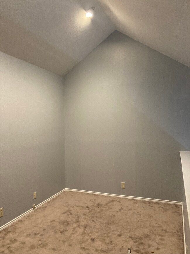 Building Photo - 39 Chapel Hill Cir