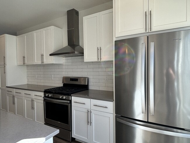 Foto del edificio - 56 Central Greens Blvd