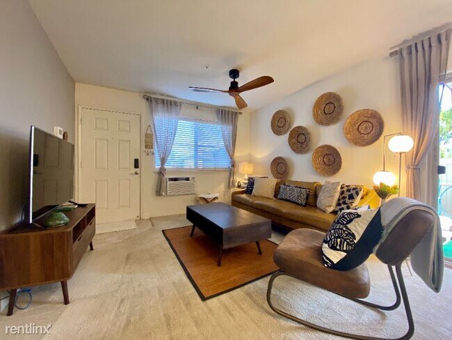 Building Photo - 3 br, 2 bath Condo - 48 KIHALANI Pl