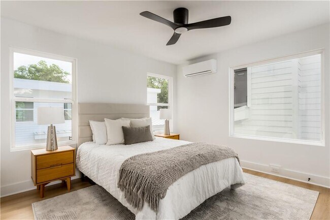 Foto del edificio - 1007 Manigault St SE