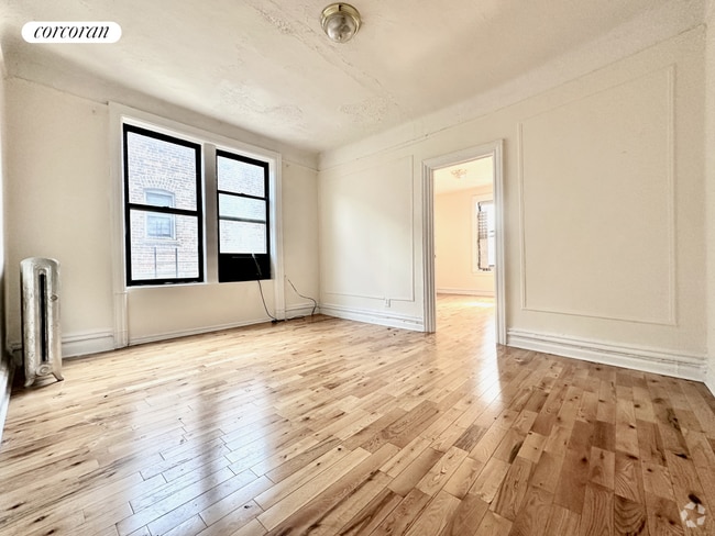 Building Photo - 137 Nagle Ave