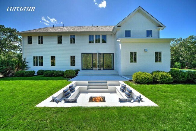 Foto del edificio - 1 Southampton Hills Ct