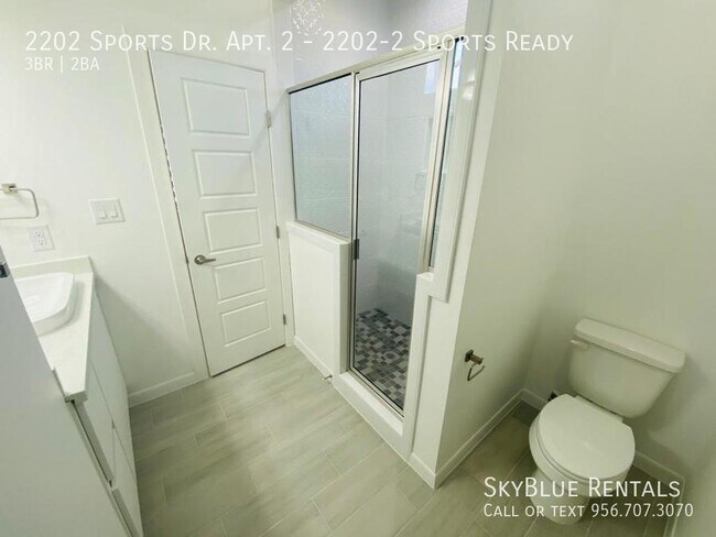 Building Photo - 2202 Sports, 2202-2 Sports Ready