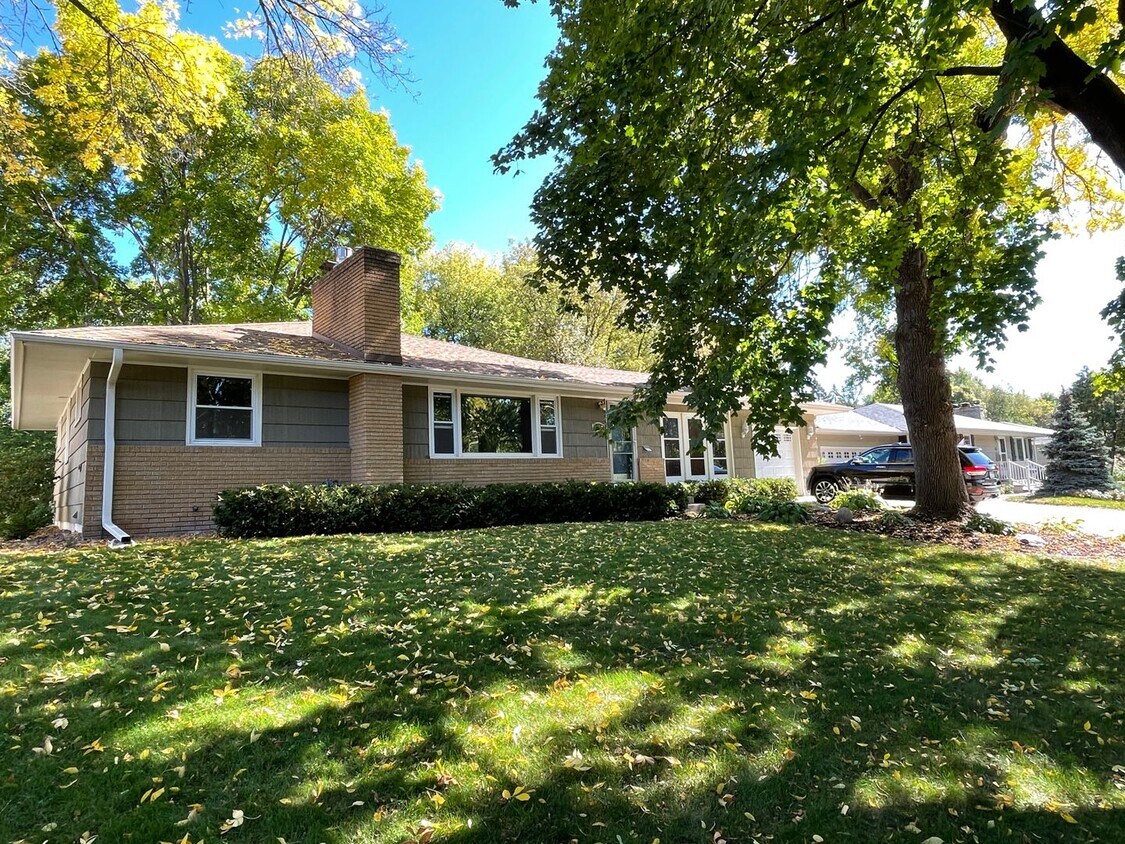 Primary Photo - Edina Single Family Home, Available March/...