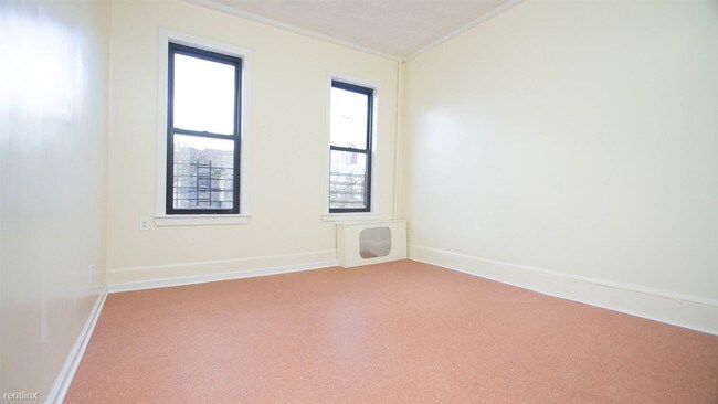 Building Photo - 2 br, 1 bath Apartment - 232 Wyckoff Ave