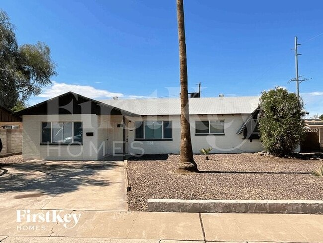 Building Photo - 13642 N 31st Dr