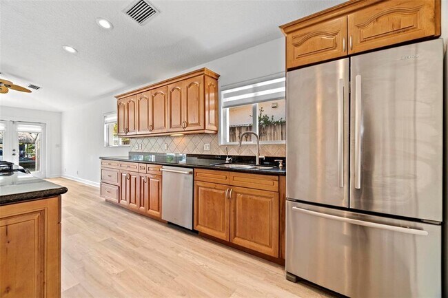 Foto del edificio - 947 Nautilus Is