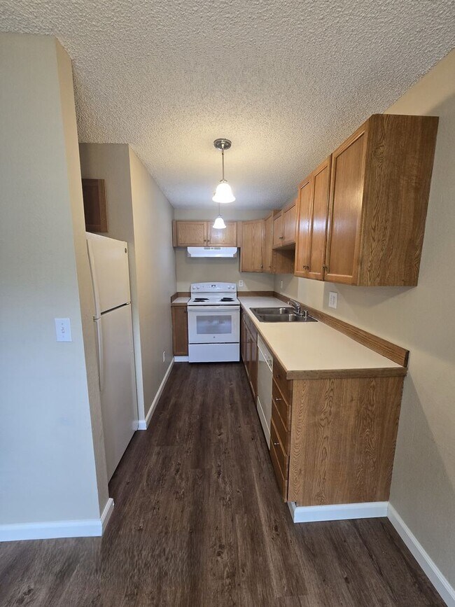 Foto del edificio - 9415 43rd St Ct W