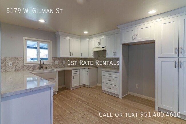 Foto del edificio - 5179 W Gilman St