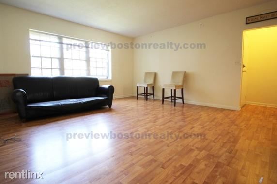 Foto del edificio - 104 Lake Shore Rd