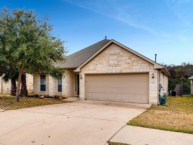 Building Photo - 10824 Casitas Dr