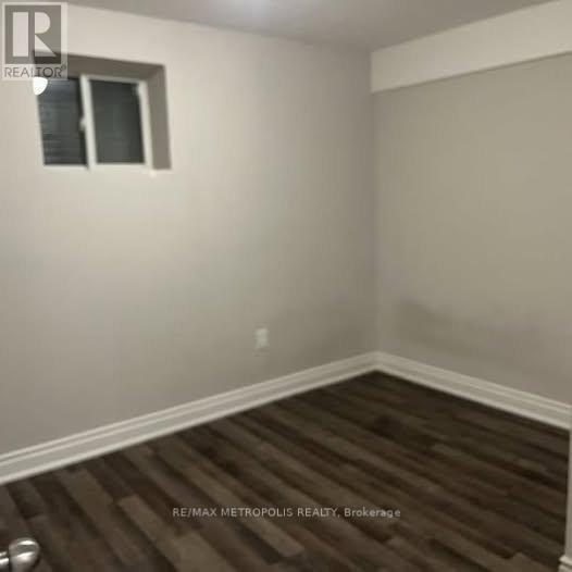 Building Photo - 10 Ash Ct