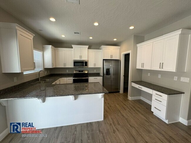 Foto del edificio - River Trail Townhome