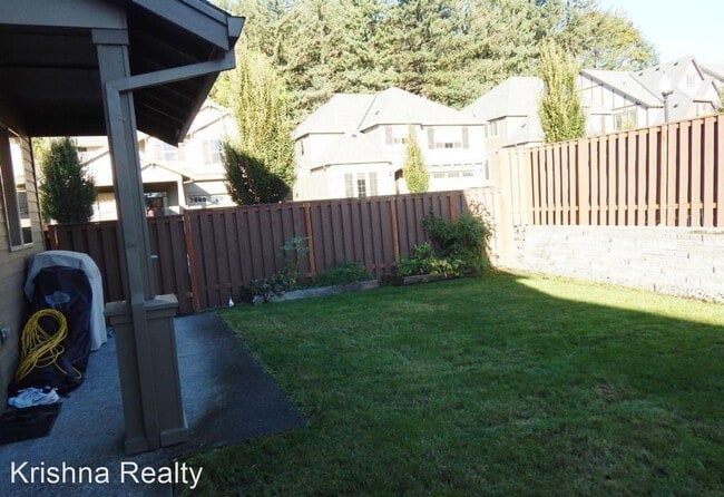 Building Photo - 4 br, 2.5 bath House - 16997 Northwest Sta...
