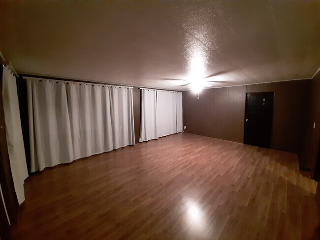 Foto del edificio - 4202 E Miller Ave