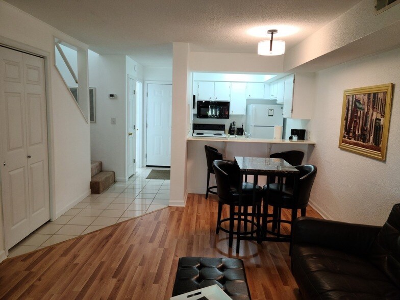 Foto principal - 43 Wilshire Heights Dr