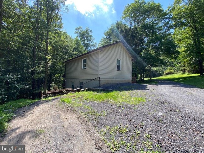Building Photo - 13359 Catoctin Hollow Rd