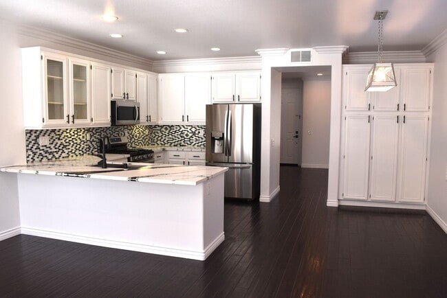 Building Photo - 3 Bedroom 2.5 Bath Detached 2 Story Home- Gated Community- Countryside-Otay Ranch