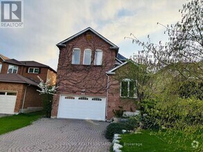 Building Photo - 46 Cranleigh Dr