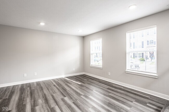 Foto del edificio - 3521 Brampton Ln
