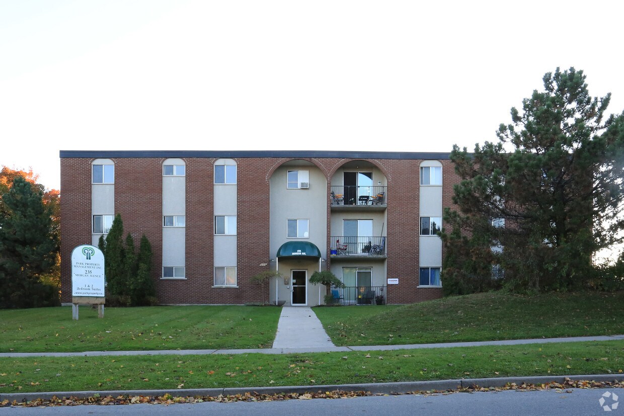 235 Ave, Kitchener, ON N2A 2M7 Apartments 235 Ave Kitchener, ON