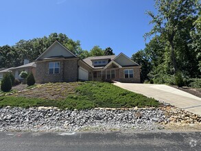 Building Photo - 238 Osage Dr
