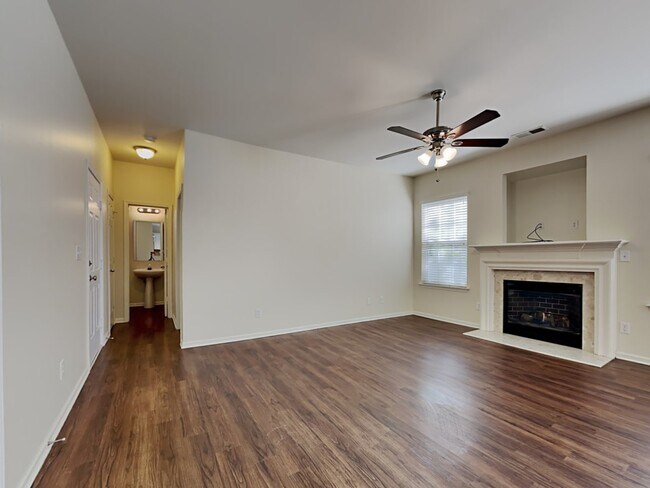 Building Photo - 159 Autry Ave