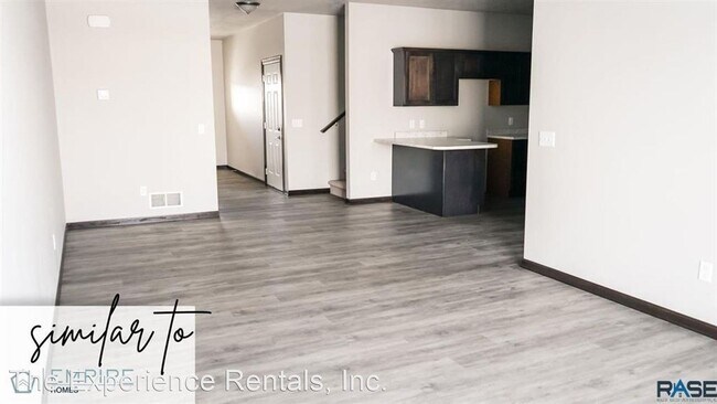 Foto del edificio - 3 br, 2.5 bath House - 6120 E Copper Pl