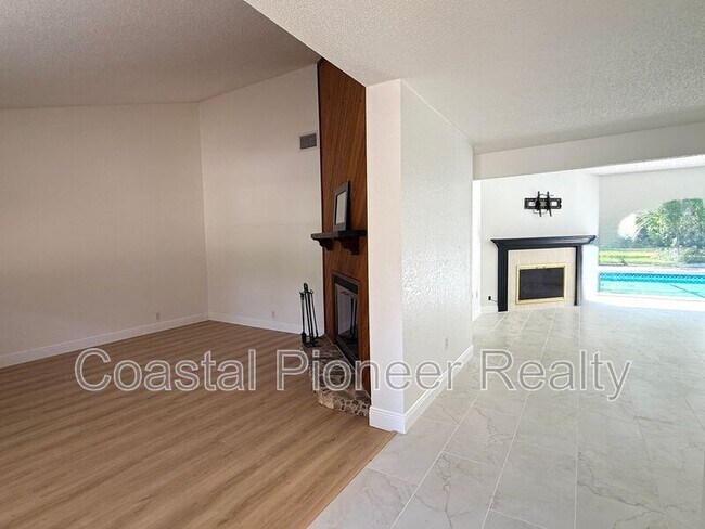 Foto del edificio - 18306 Crawley Rd