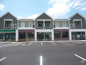 Building Photo - 211 S Main St
