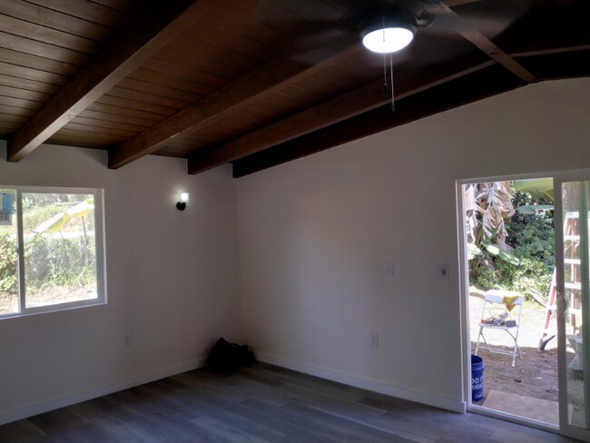 Building Photo - 131 Plymouth Dr