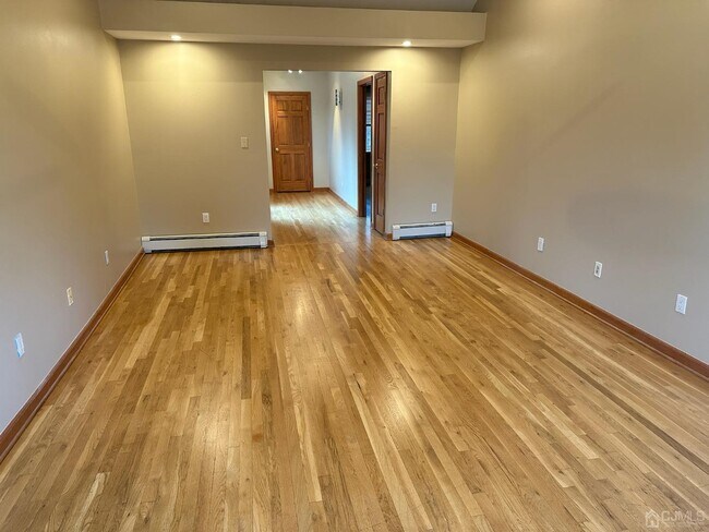 Building Photo - 122 Cortelyous Ln