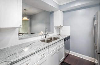 Building Photo - 1450 Cliff Ct
