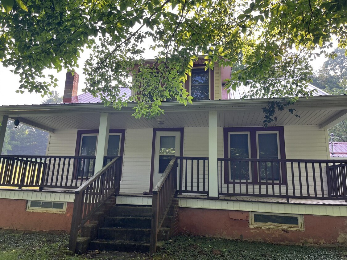 250 Hobson Br Rd, Weaverville, NC 28787 House Rental in Weaverville