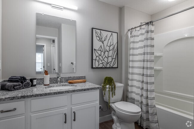 2 Br, 2 Ba - 1235 SF - Buckstone Flats