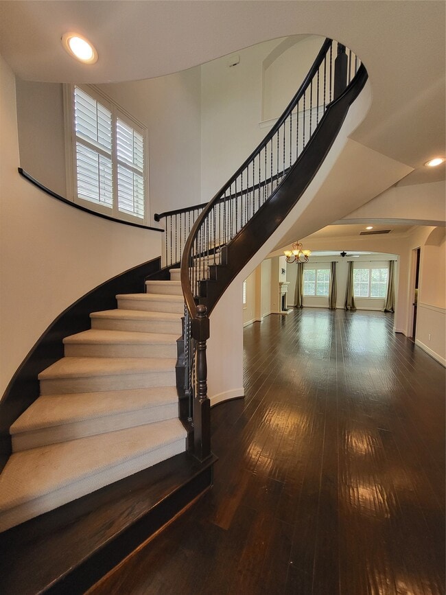 Building Photo - 8811 Van Allen Dr