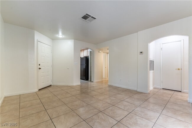 Building Photo - 1570 Jamielinn Ln