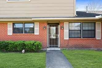 Building Photo - 1839 Bethlehem St