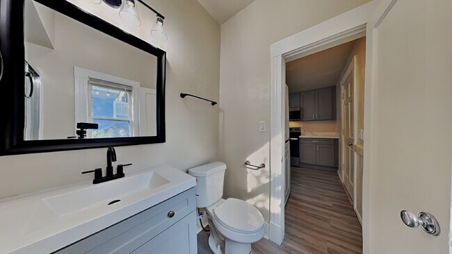 Foto del edificio - 718 S Yakima Ave