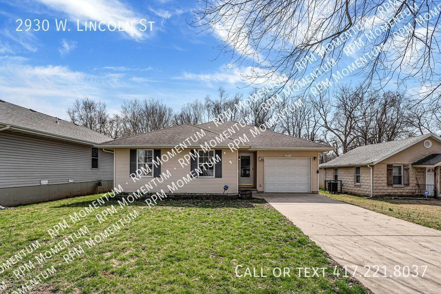 CUTE 3 BEDROOM/2 BATH 1 CAR GARAGE HOME! - CUTE 3 BEDROOM/2 BATH  1 CAR GARAGE HOME!