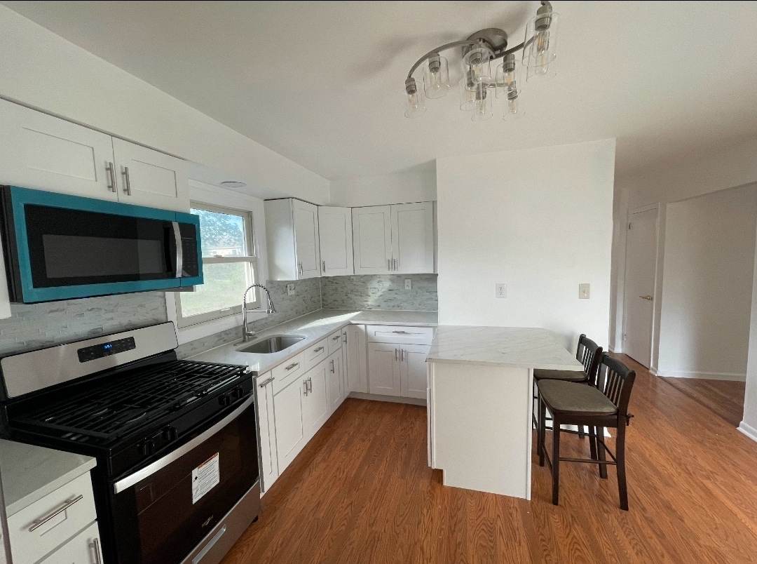 Kitchen - 588 McKinley St