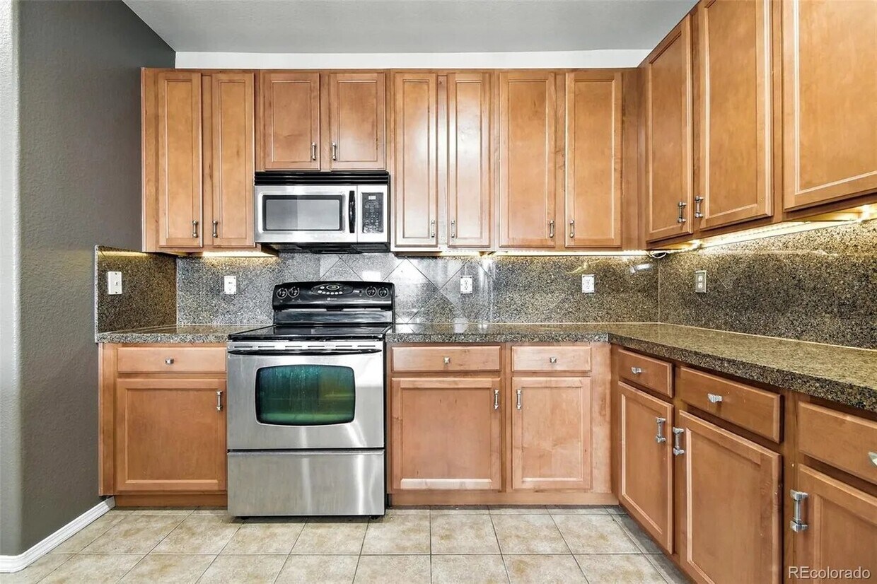 Foto del edificio - 8489 Canyon Rim Cir