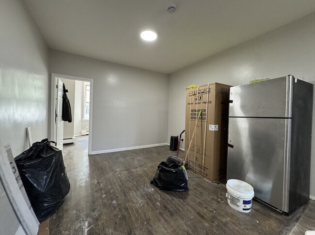 Building Photo - 176 Ocean Ave