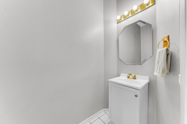 Foto del edificio - 254 Wildflower Ln