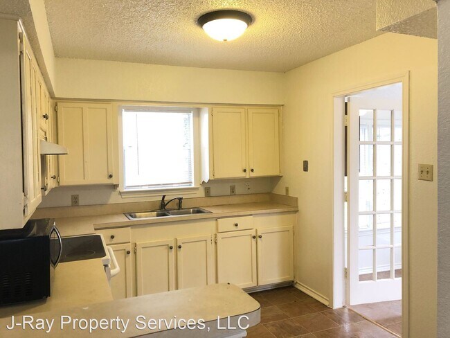 Foto del edificio - 2 br, 1 bath House - 510 E Grand Prairie Road