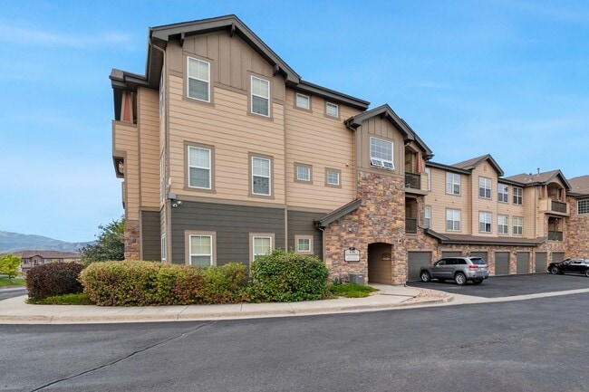 Foto del edificio - 4790 Wells Branch Heights