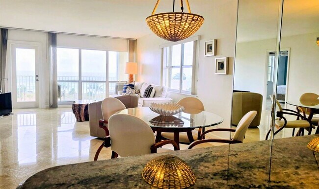 Foto del edificio - 750 N Ocean Blvd