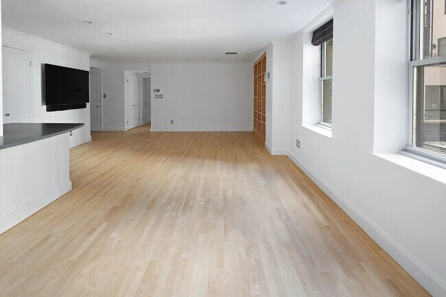 Foto del edificio - 253 W 73rd St