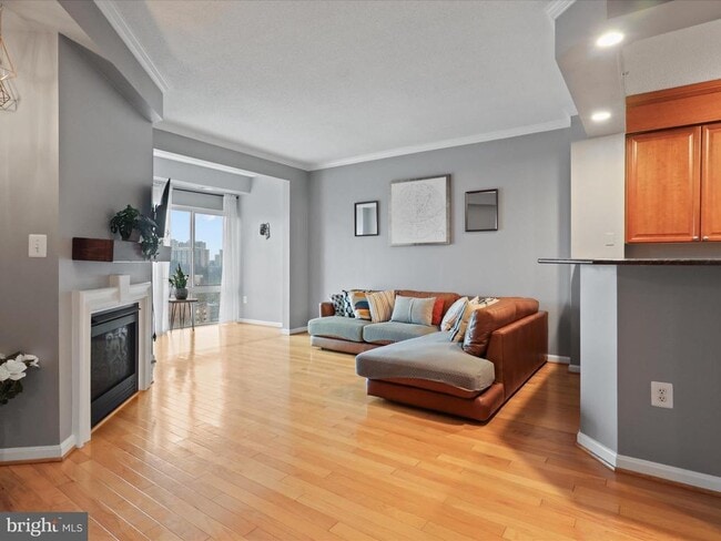 Foto del edificio - 3101 N Hampton Dr