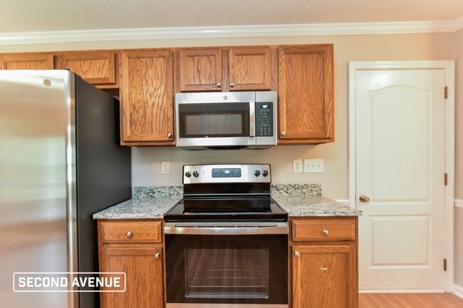 Foto del edificio - 3748 White Pine Rd